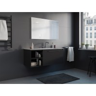 Bevelled rectangular bathroom mirror