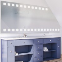 Mirror under dotted LED roof