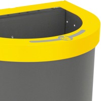 Nice 95-litre bin with open lid and bag holder