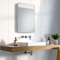 Mirror with rounded corners and triple LED for optimal lighting.