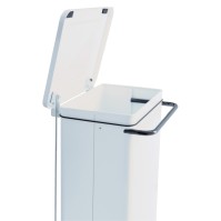 Robuster mobiler grüner Mülleimer 110L ergonomisch HACCP